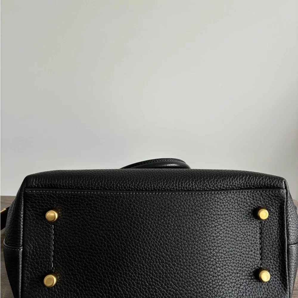 Coach Cara Satchel - Picture 3 of 9